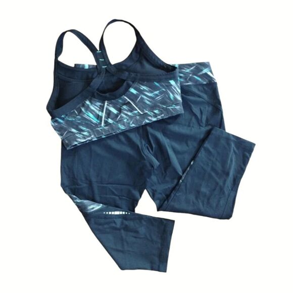 AVIA Black Green Design Print Sports Bra And Capri Leggings Set Medium - Picture 8 of 13